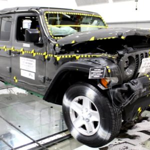 2020 Jeep Gladiator Safety and Rating