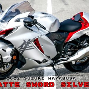 2022 Suzuki Hayabusa in Metallic Matte Sword Silver