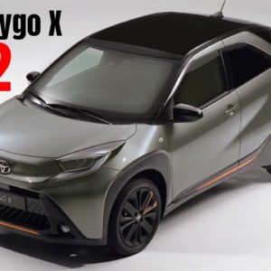 2022 Toyota Aygo X Cardamon