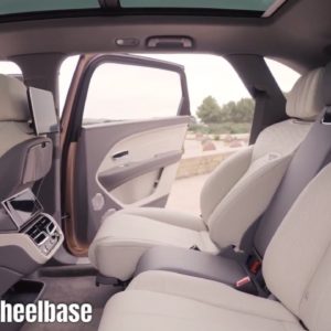 2023 Bentley Bentayga Extended Wheelbase EWB Interior Cabin