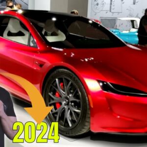 Elon Musk Hopeful Tesla Roadster Will Enter Production In 2024